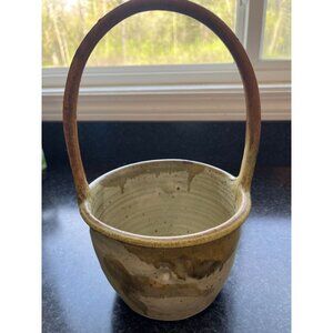 Vtg Handmade Art Fine Pottery Ceramic Basket Glazed Speckled Gray Signed